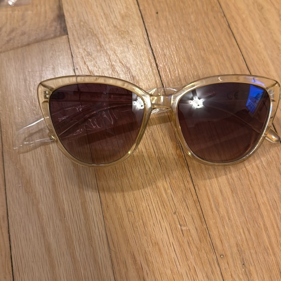 New Rachel Zoe Nina CRYND sunglasses - Picture 6 of 6